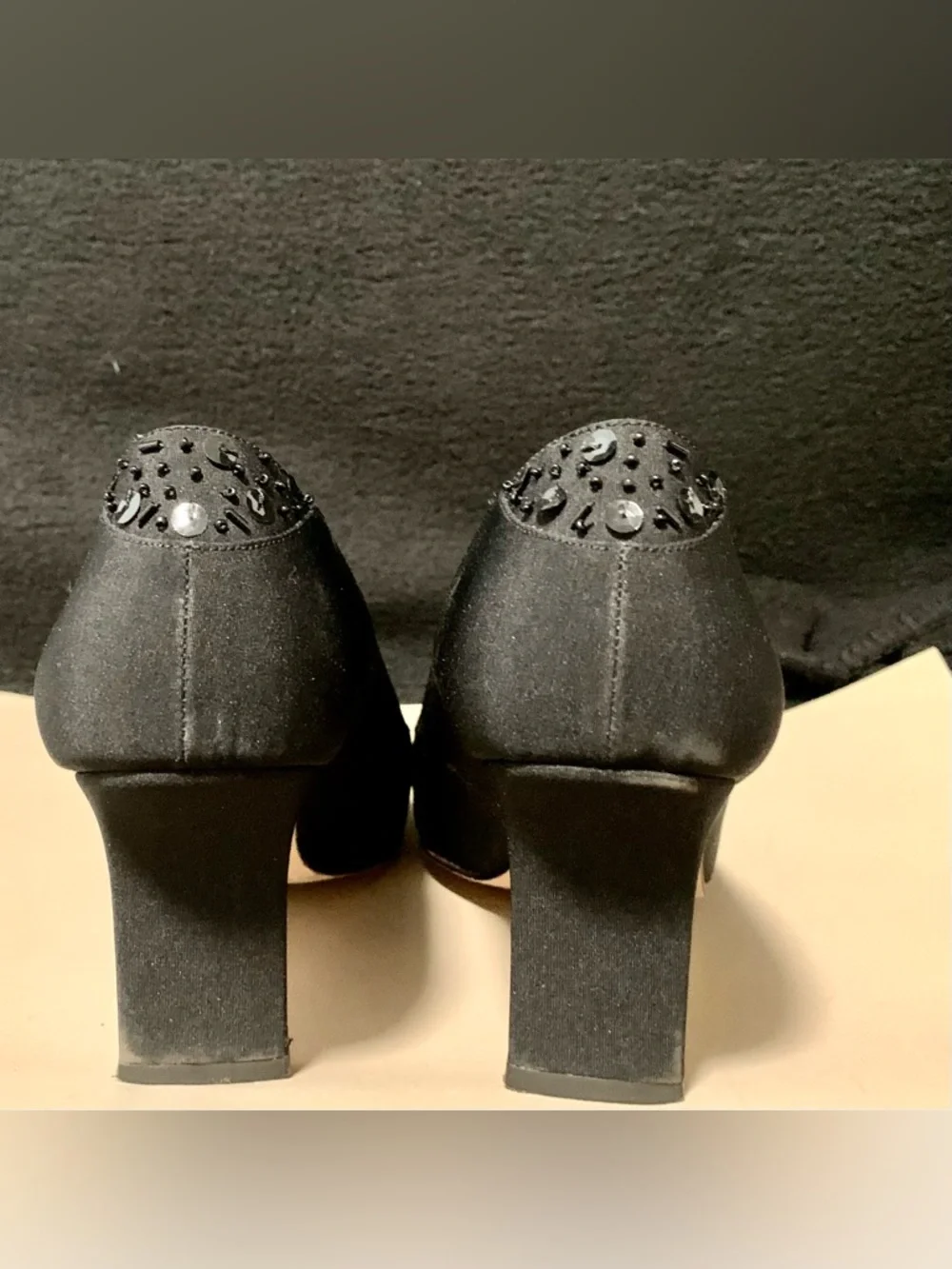 J. Renee Vintage Black Beaded Evening Pumps Heels 9.5M Leather Sole Original Box